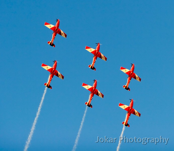 SkyFire_20060304_027.jpg - Roulettes, Canberra, ACT