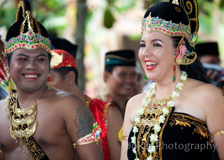 Jogja_Katie_Yoyok_wedding_20091031_028.jpg