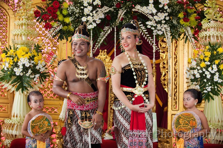 Jogja_Katie_Yoyok_wedding_20091031_057.jpg