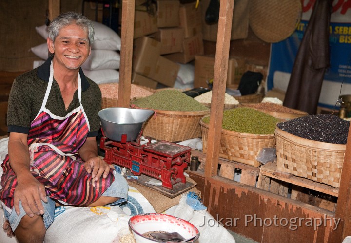 Jogja_Pasar_Beringharjo_20091107_026.jpg