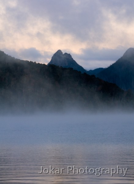 Overland_Track_20090212_780.jpg - Dawn, Cynthia Bay, Lake St Clair, Overland Track, Tasmania