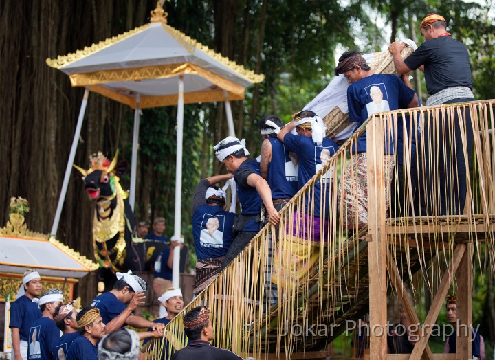 Bangli_cremation_20100829_058.jpg