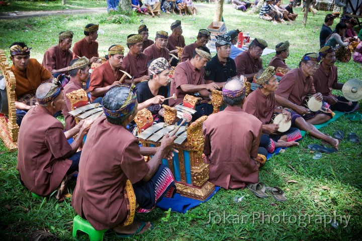 Bangli_cremation_20100829_123.jpg