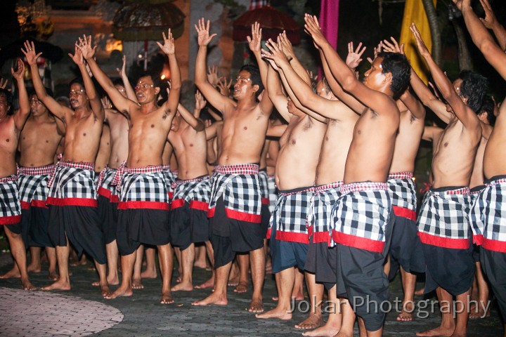 Pura_Dalem_Kecak_dance20100226_056.jpg