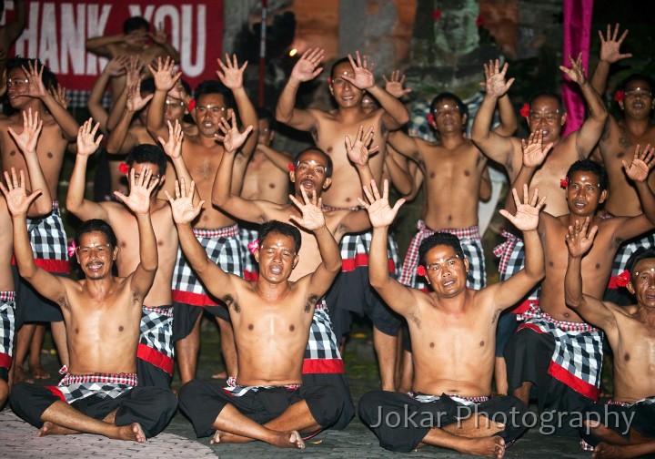 Pura_Dalem_Kecak_dance20100226_059.jpg