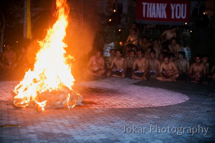 Pura_Dalem_Kecak_dance20100226_060.jpg