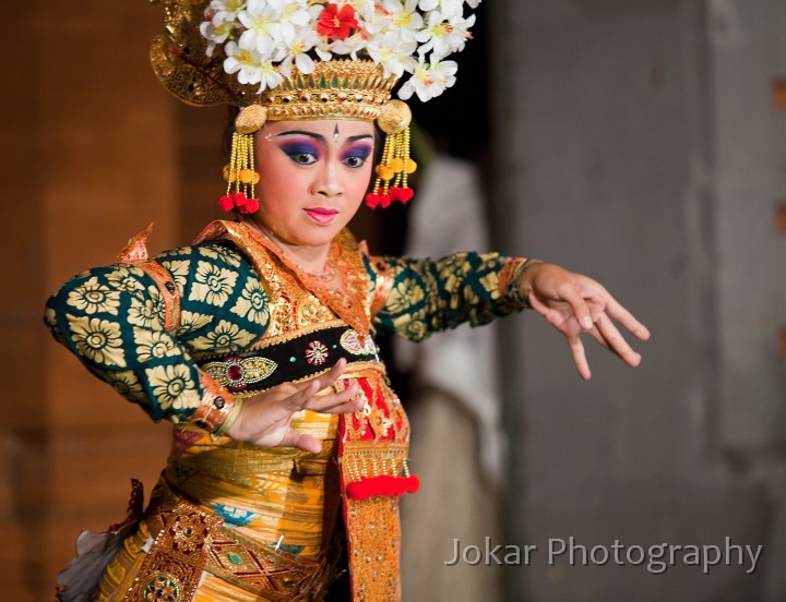 Puri_Agung_dance_20100206_040.jpg