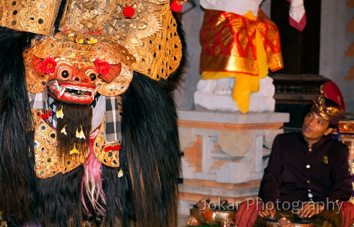 Puri_Agung_dance_20100206_071.jpg