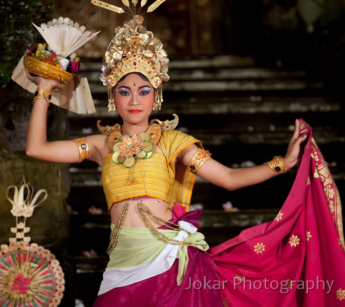 Puri_Saraswati_dance_20100918_022.jpg