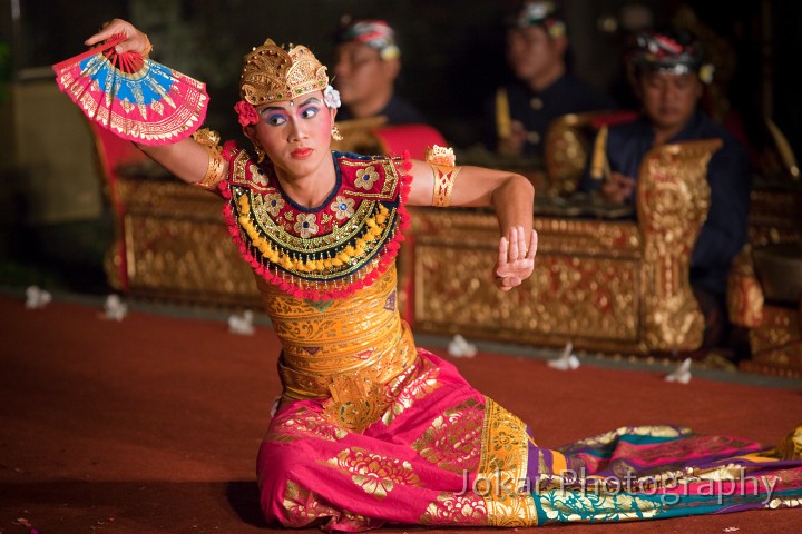 Puri_Ubud_Legong_dance_20100410_131.jpg