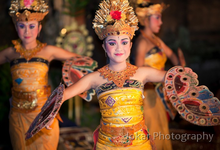 Puri_Ubud_Legong_dance_20100410_135.jpg