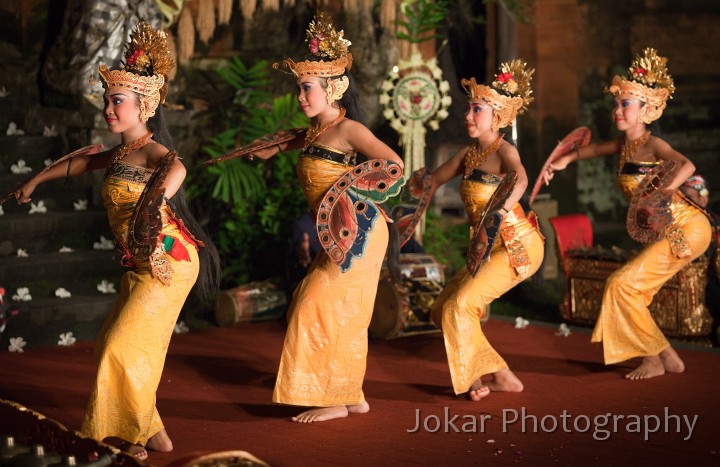 Puri_Ubud_Legong_dance_20100410_156.jpg