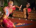 Puri_Ubud_Legong_dance_20100410_122