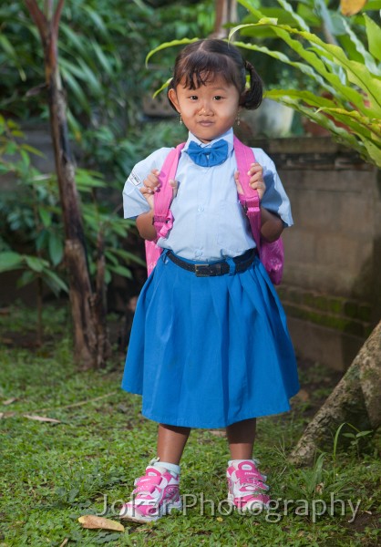 Putu_Lina_sekolah_20101019_008.jpg