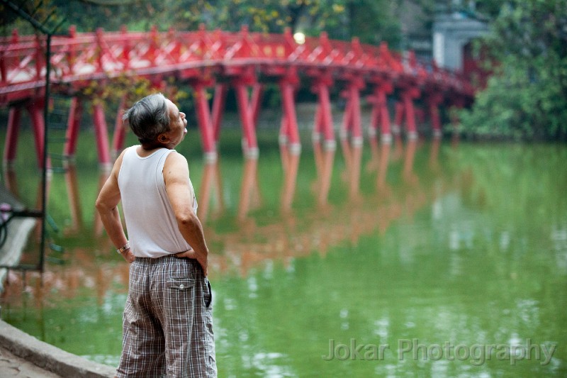 Vietnam_20131106_0011.jpg - Tai Chi at dawn, Hanoi