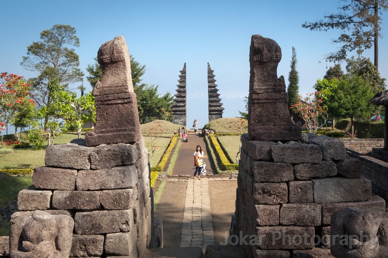 Candi_Sukuh_20150712_043.jpg