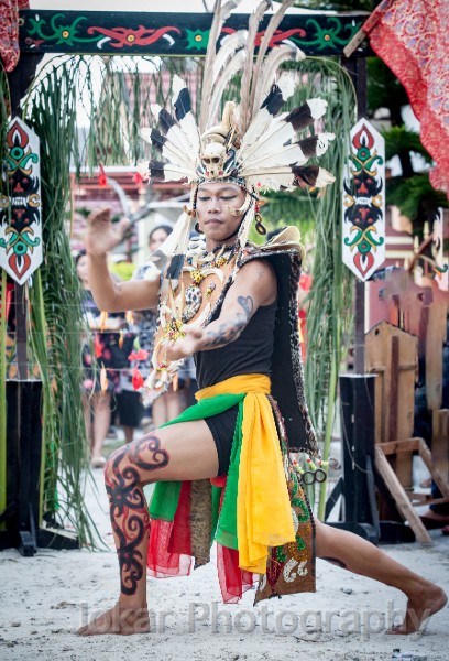 Palangkaraya_Dayak_wedding_20150805_032.jpg